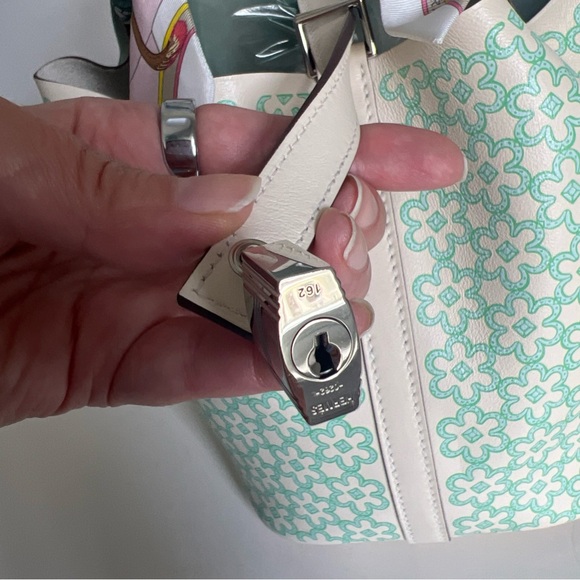 Hermès Picotin Lock 18 Lucky Daisy Nata Veau Swift Limited Edition New  w/o tags - Picture 3 of 14